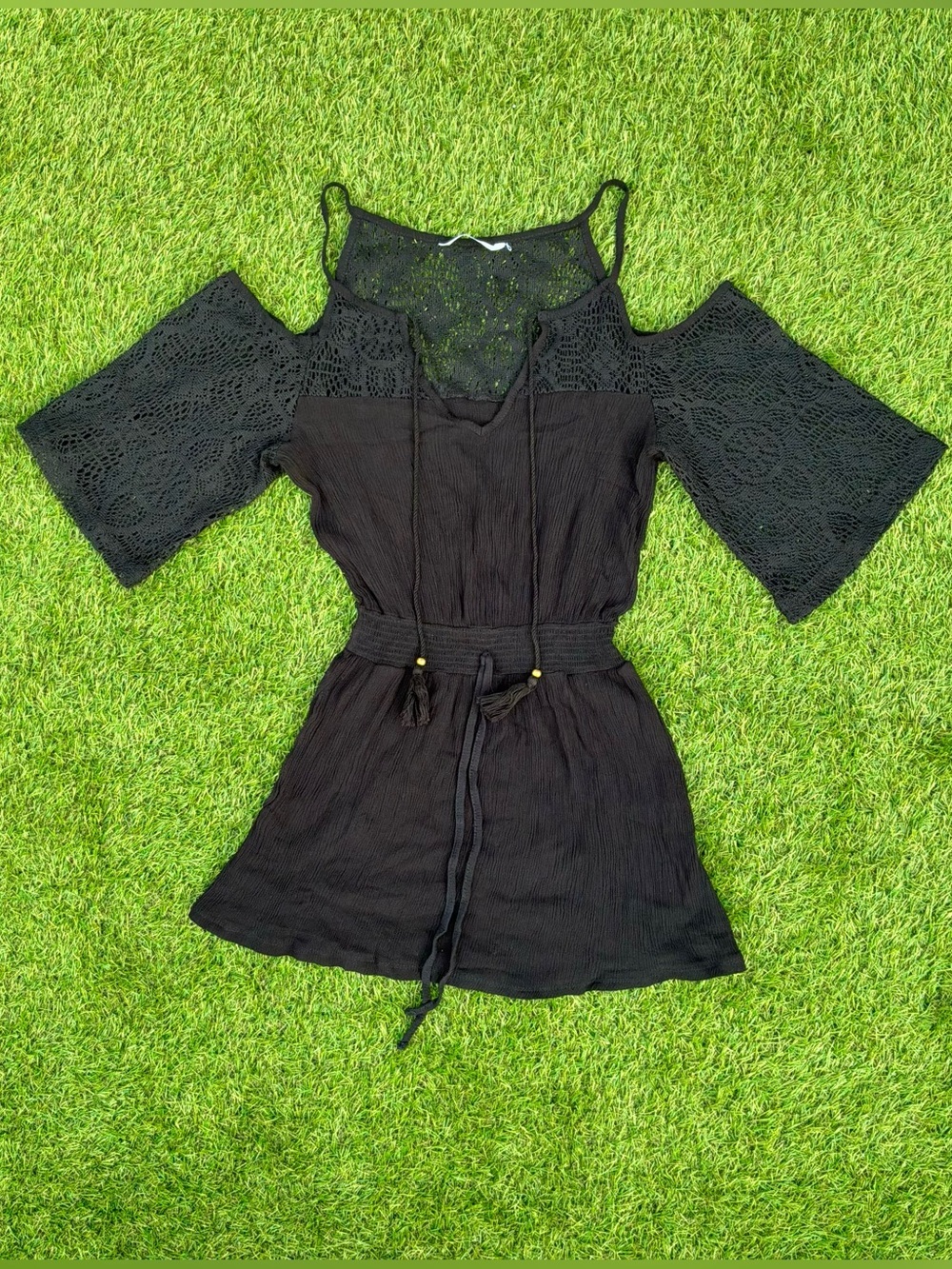 La Vie en Rose Aqua Black Cold Shoulder Crochet Mini Dress XS
